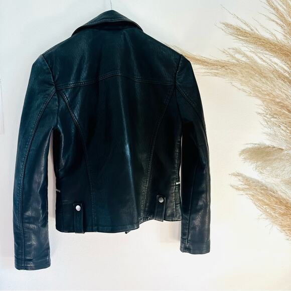 TOPSHOP Black Faux Vegan Leather Offset Side Zip Classic Moto Biker Jacket 4 - Picture 4 of 15